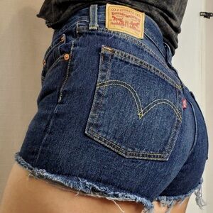 Levi's 501 High Rise Jean Short In Dark Pacific Women’s Size 26